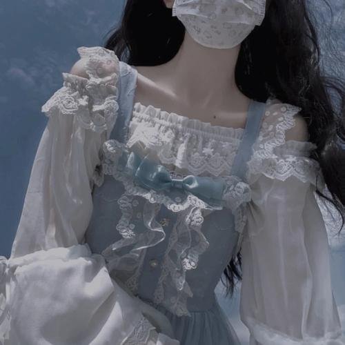 四月的女儿